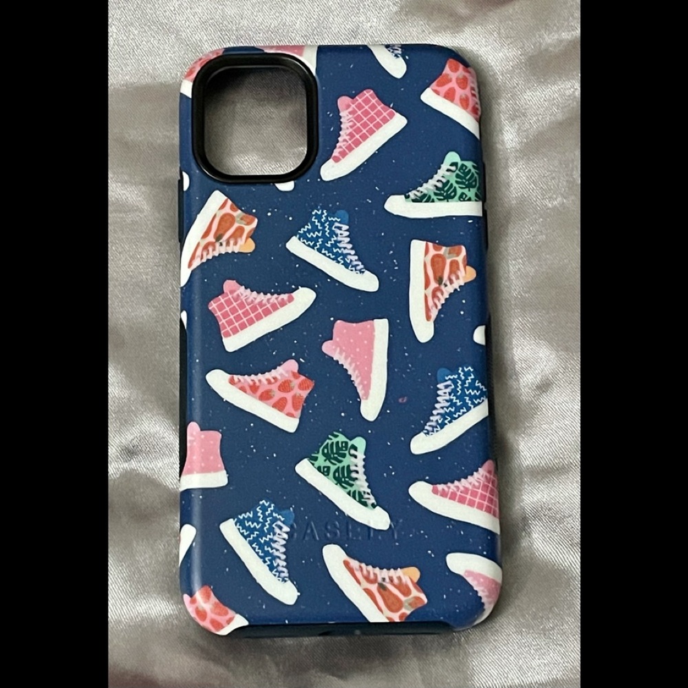 Used iPhone 11 Bold Case from Casely